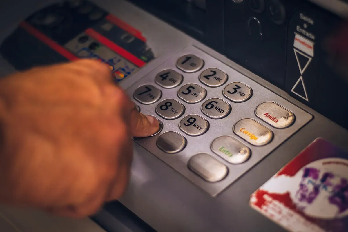FBAR (FinCEN 114): Who Must File and What It Costs to Skip
