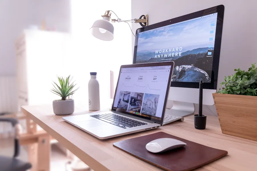 Modern SaaS workspace
